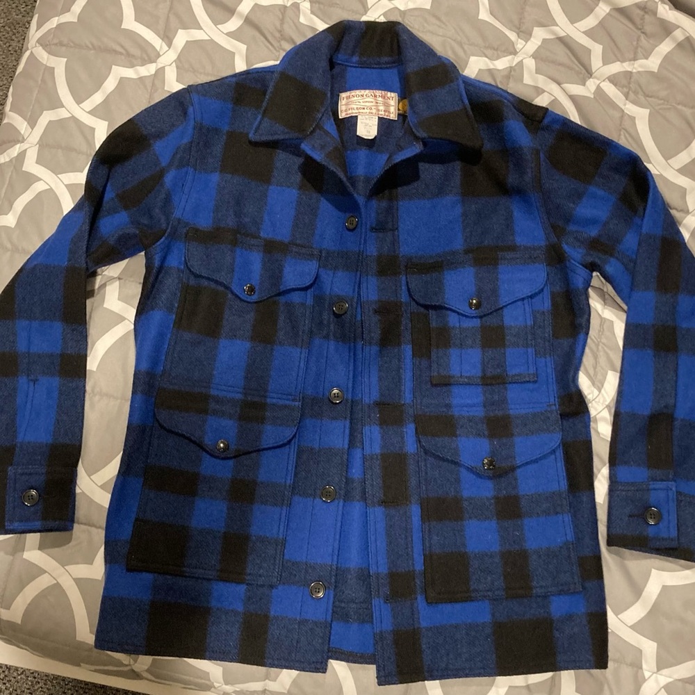 Filson Vintage Mackinaw Cruiser. Cobalt Black Wool Royal Retro OG Coat. Size 38.